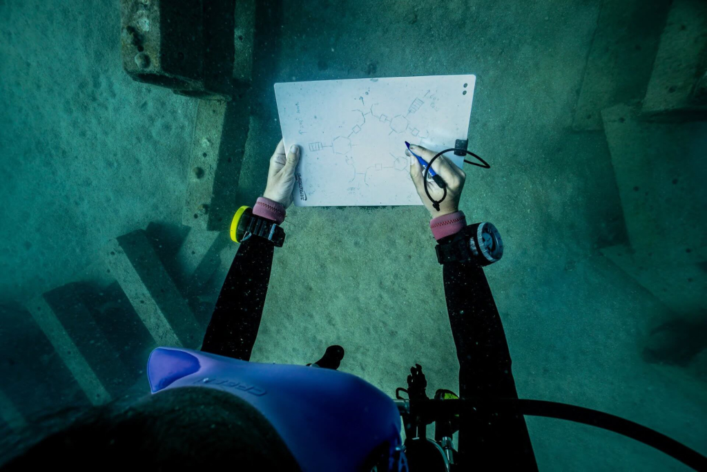 blackturtleconservation.com-artificial-reef-design-underwater-mapping-koh-tao Marine conservation diver mapping an artificial reef design underwater during the Artificial Reefs: Theory & Techniques course at Black Turtle Conservation, Koh Tao.
